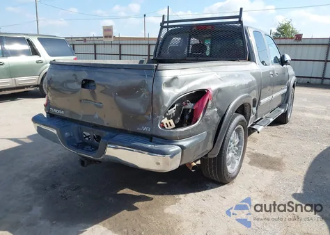2003 Toyota Tundra Sr5 V8 z USA, uszkodzony, nr VIN 5TBRT34133S387074